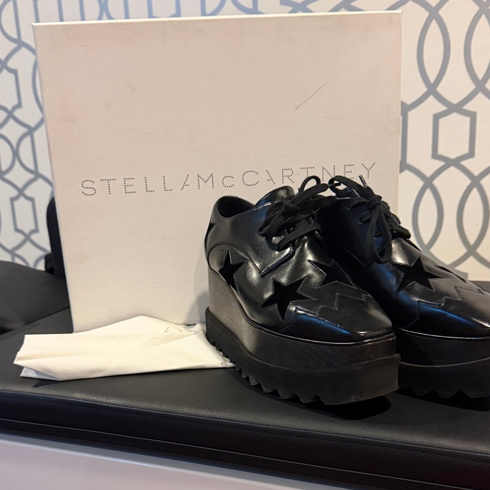 Authentic Stella McCartney Black Star Platform Oxfords